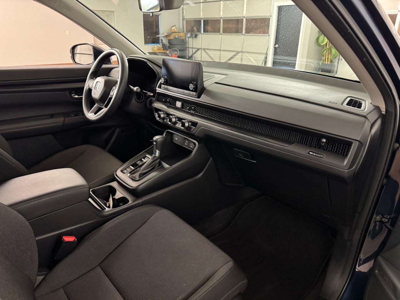 Honda CR-V LX AWD 2025