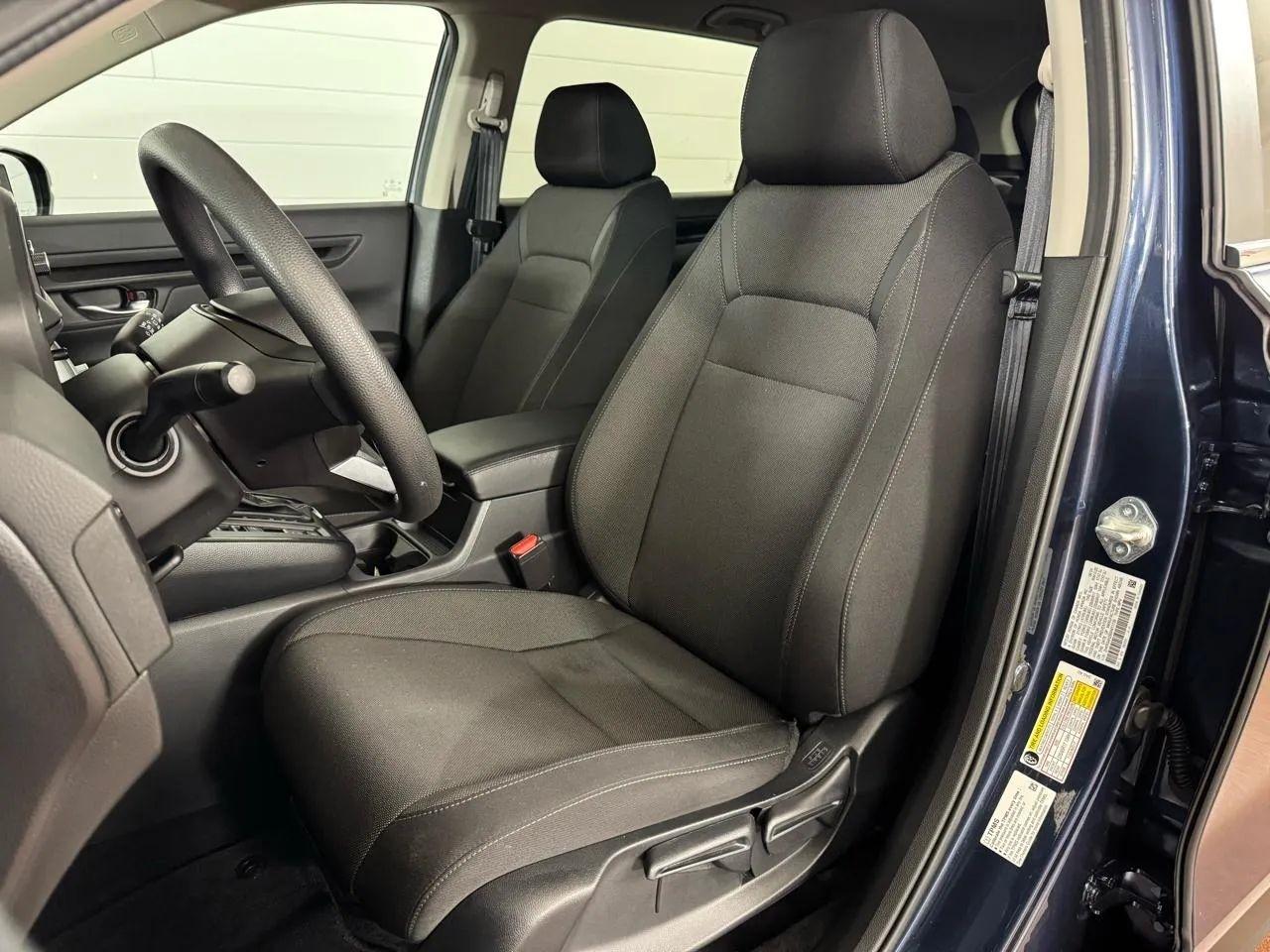 Honda CR-V LX AWD 2025