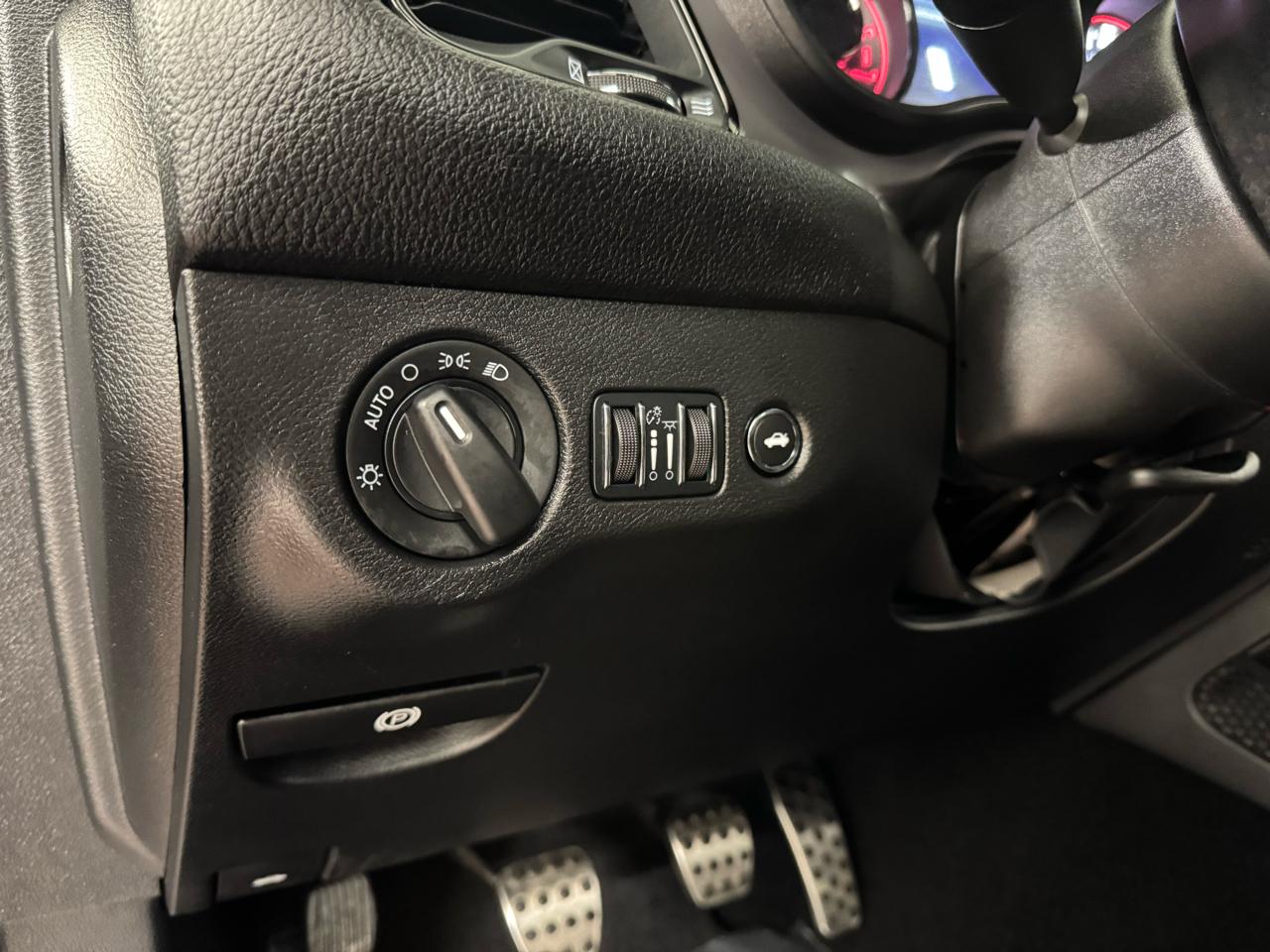 Dodge Challenger  2023