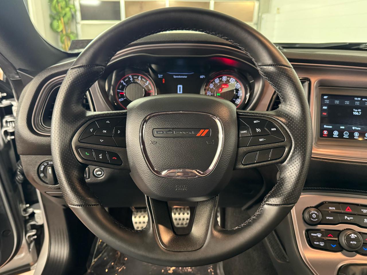 Dodge Challenger  2023