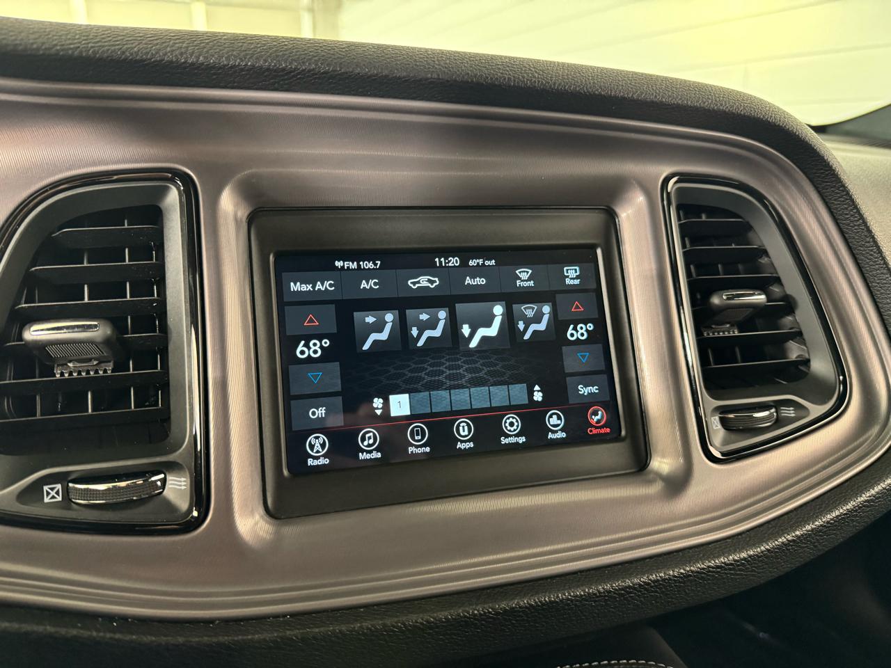 Dodge Challenger  2023