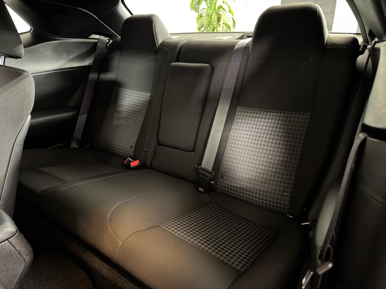 Dodge Challenger  2023