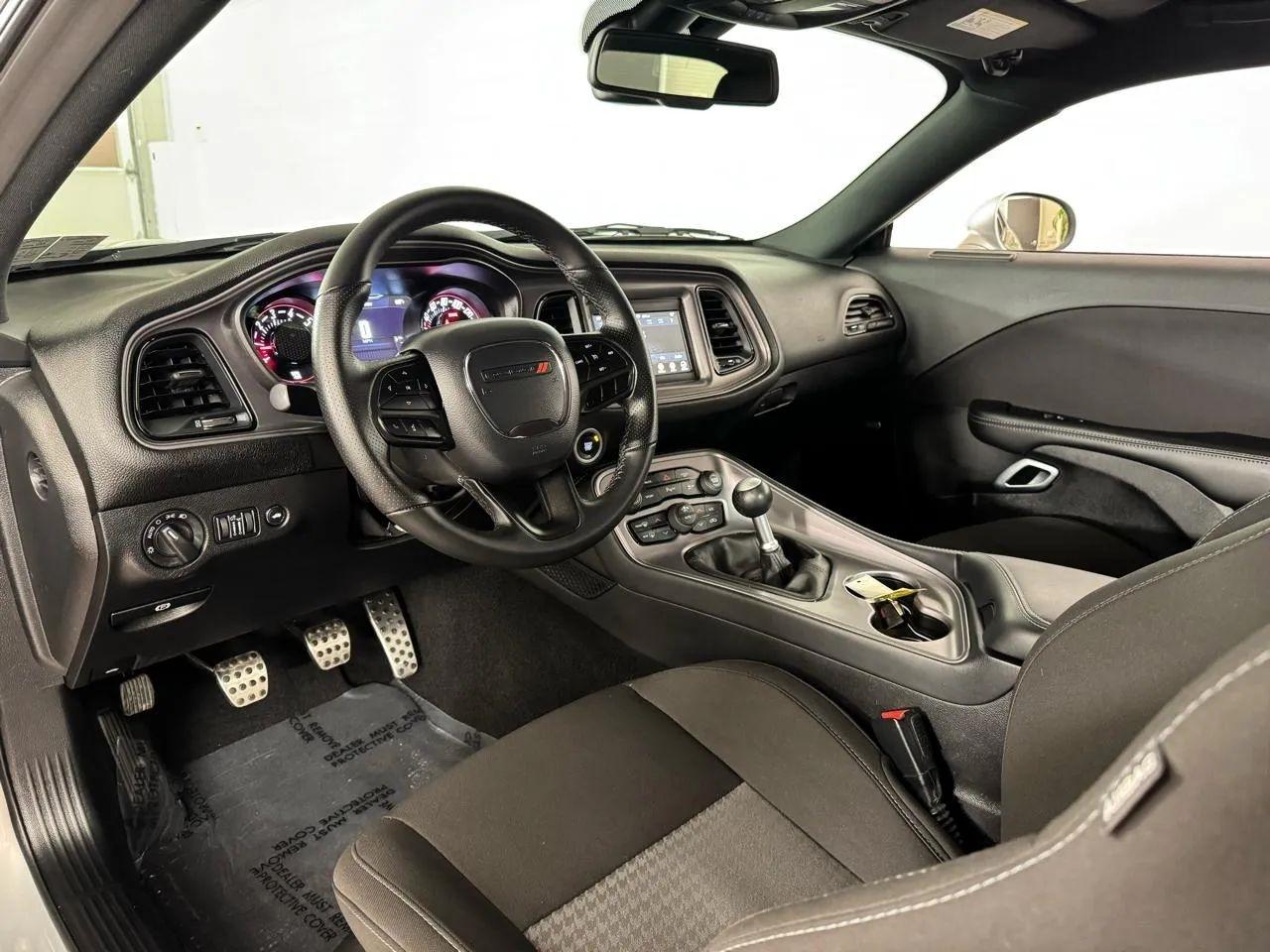 Dodge Challenger  2023