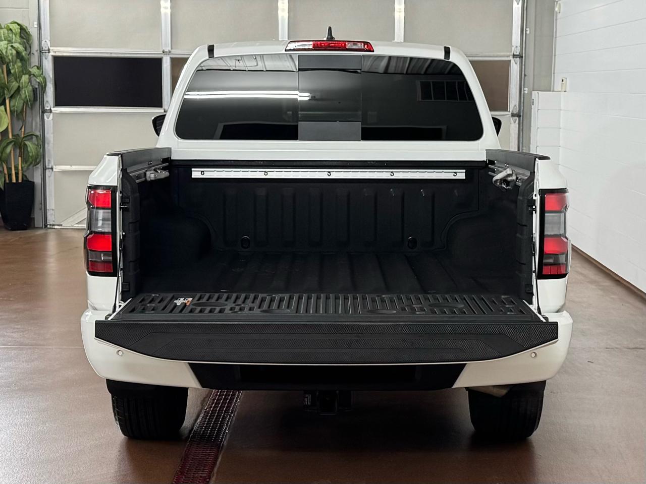 Nissan Frontier  2025