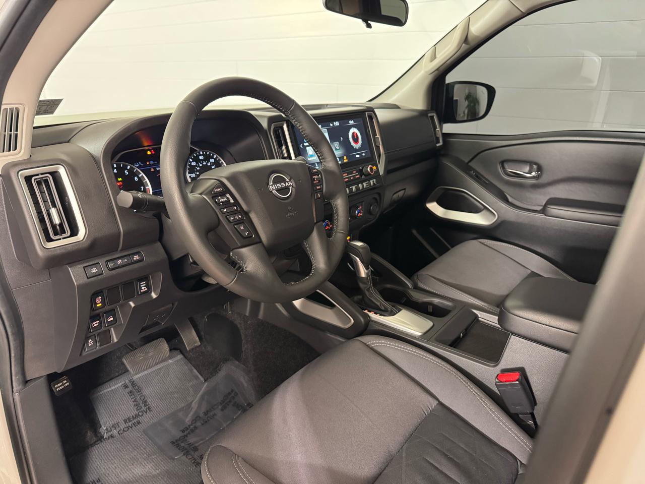 Nissan Frontier  2025