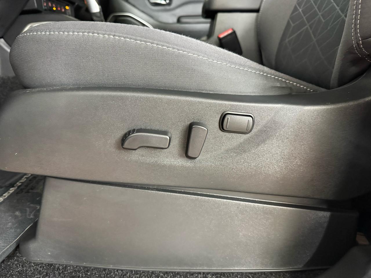 Nissan Frontier  2025