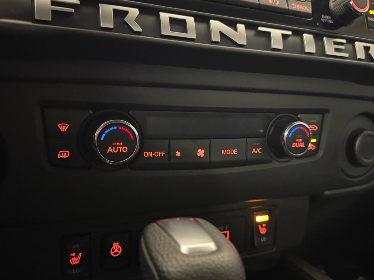 Nissan Frontier  2025