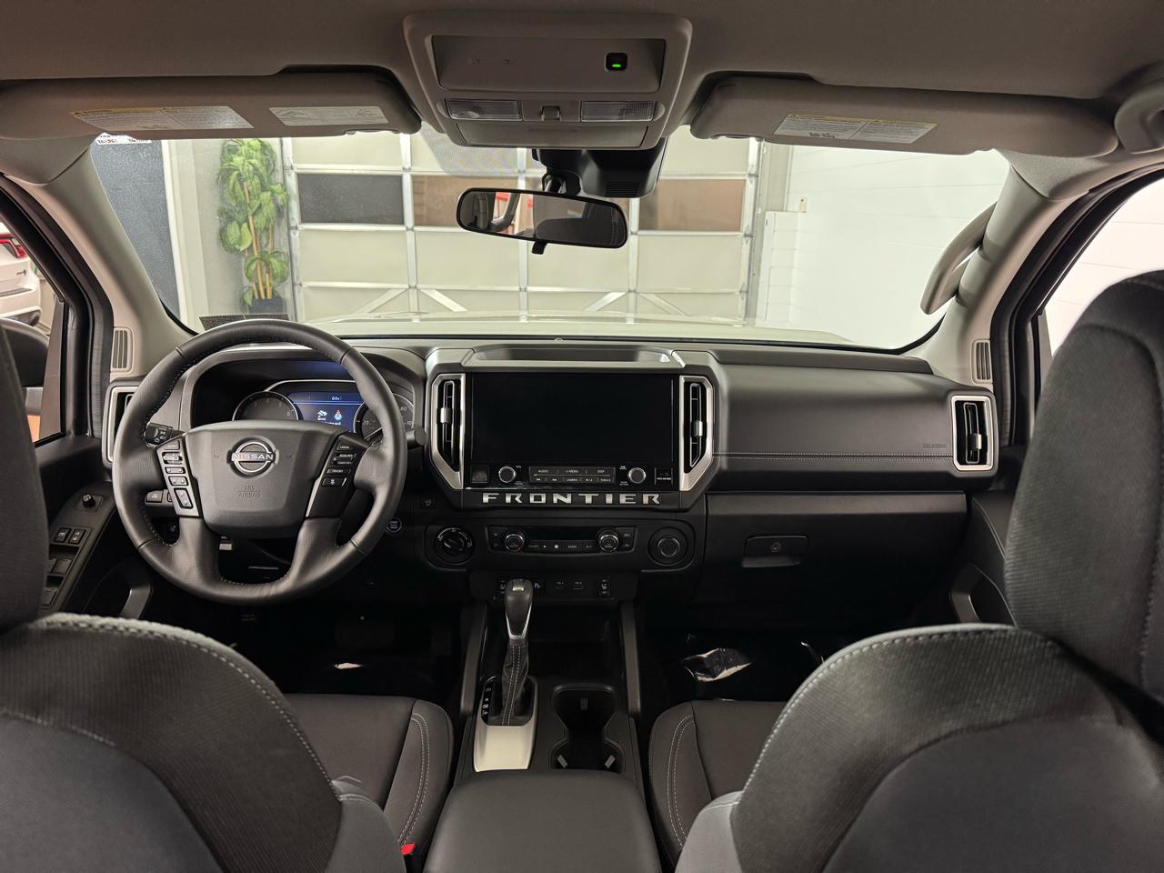 Nissan Frontier  2025