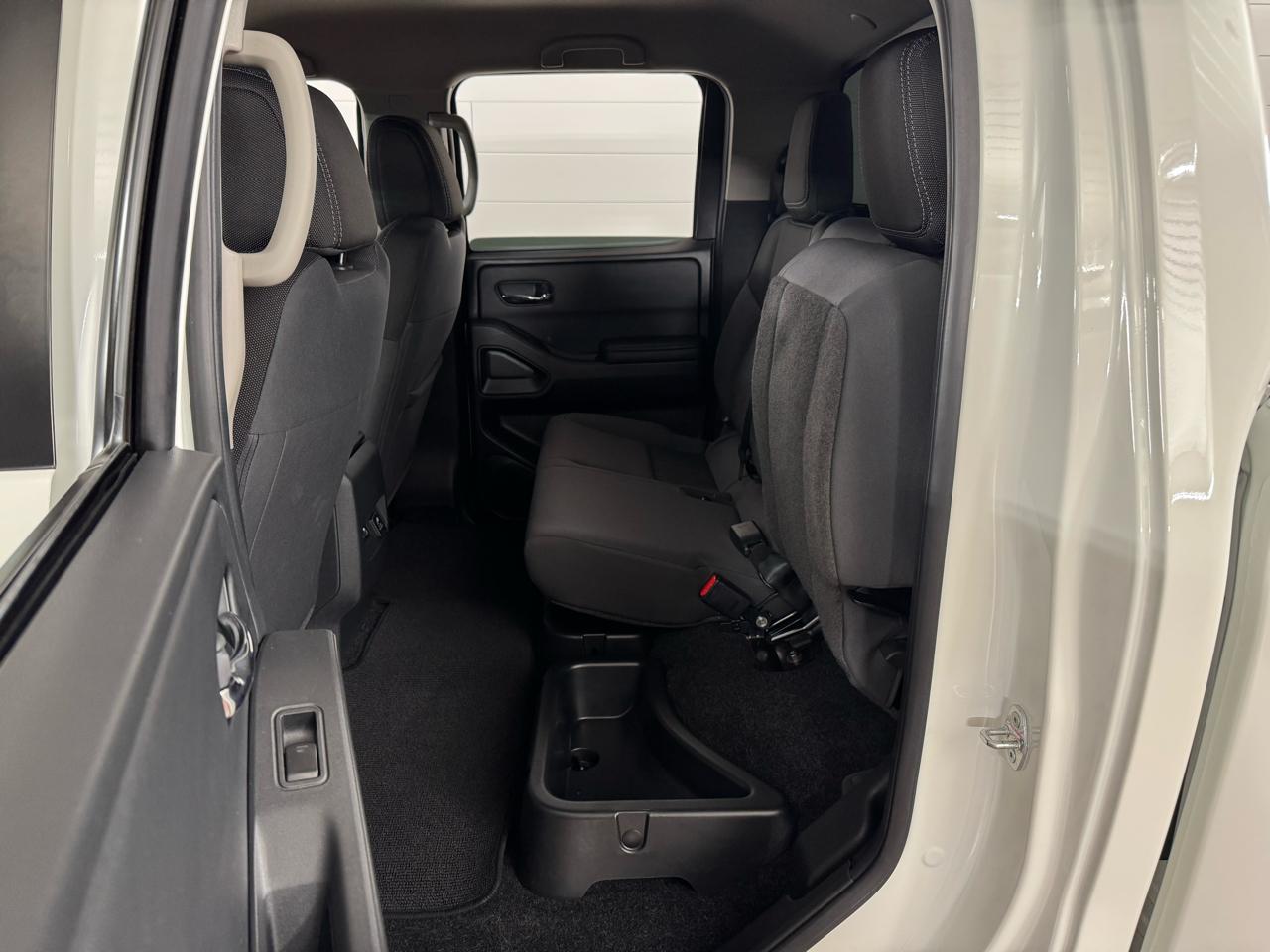 Nissan Frontier  2025