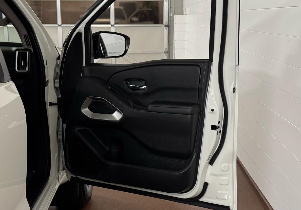 Nissan Frontier  2025