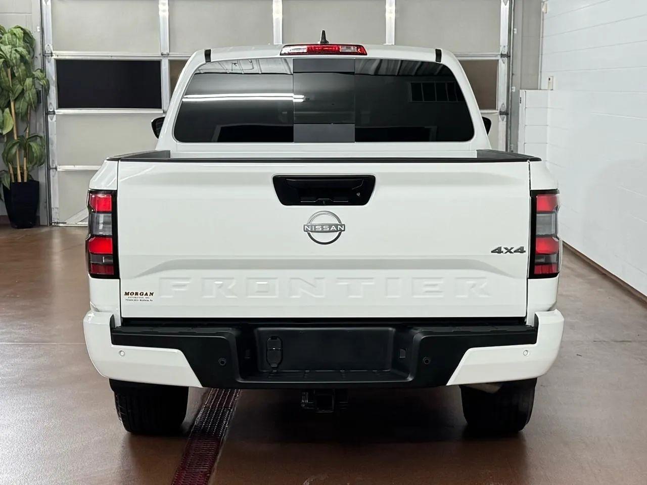 Nissan Frontier  2025