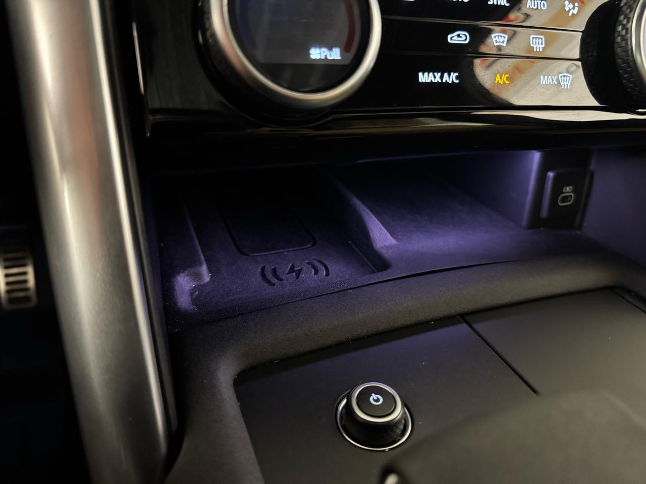 Land Rover Discovery P300 Dyanmic SE 2024