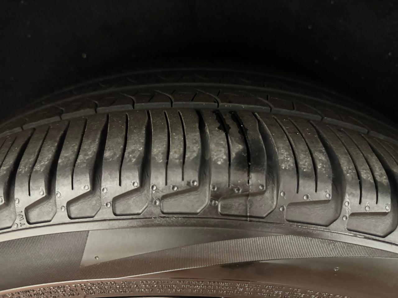 Land Rover Discovery P300 Dyanmic SE 2024