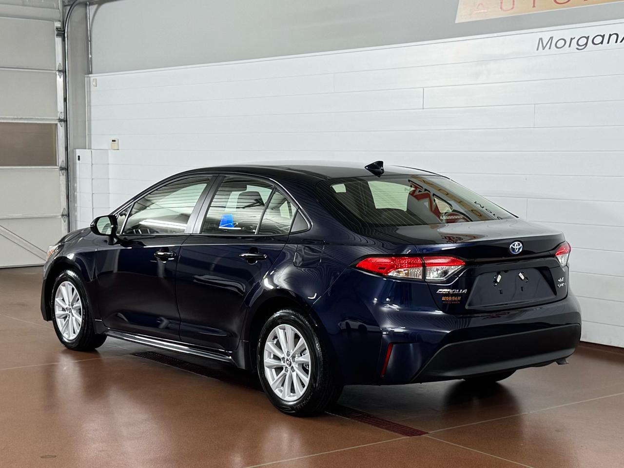 Toyota Corolla Hybrid LE 2025