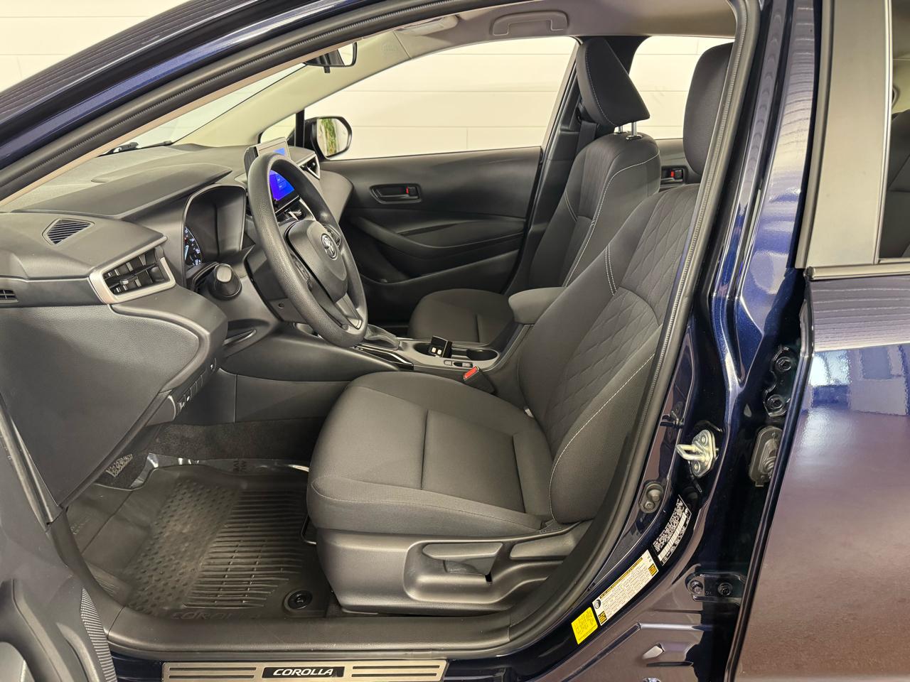 Toyota Corolla Hybrid LE 2025