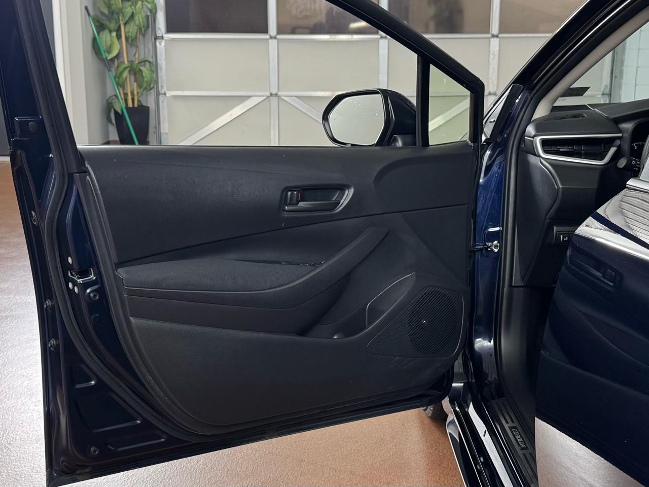 Toyota Corolla Hybrid LE 2025