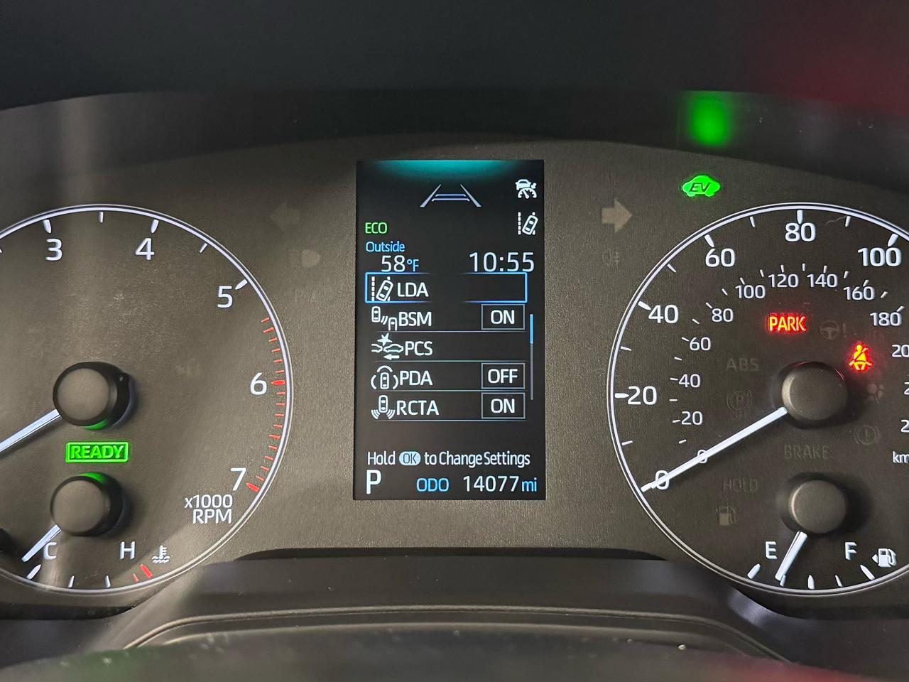 Toyota Corolla Hybrid LE 2025