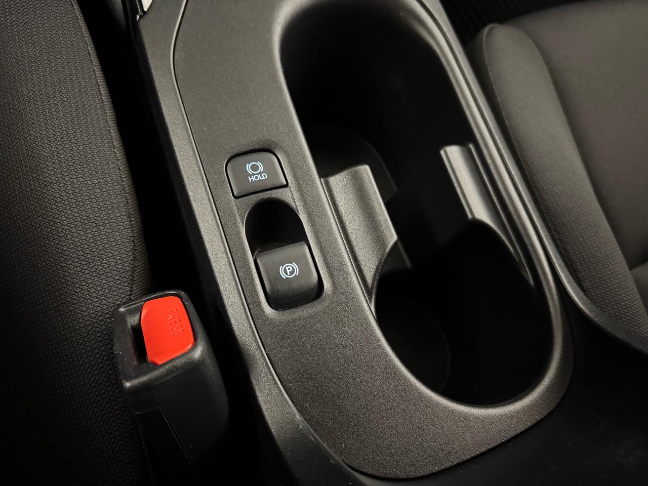 Toyota Corolla Hybrid LE 2025