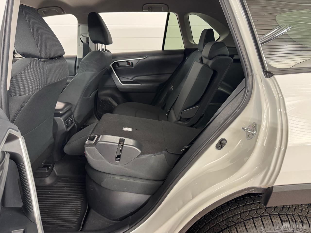 Toyota RAV4 Hybrid  2019