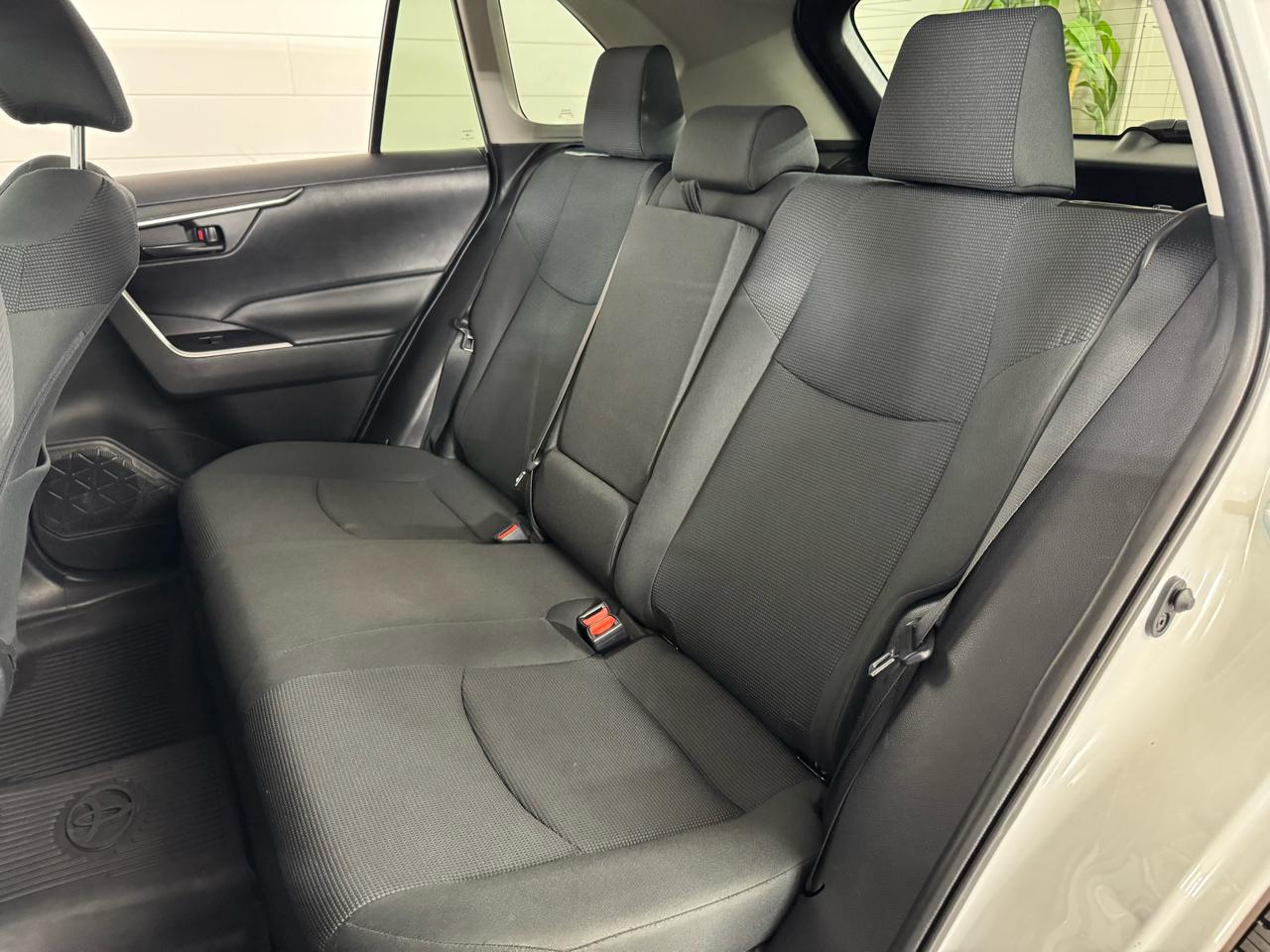 Toyota RAV4 Hybrid  2019