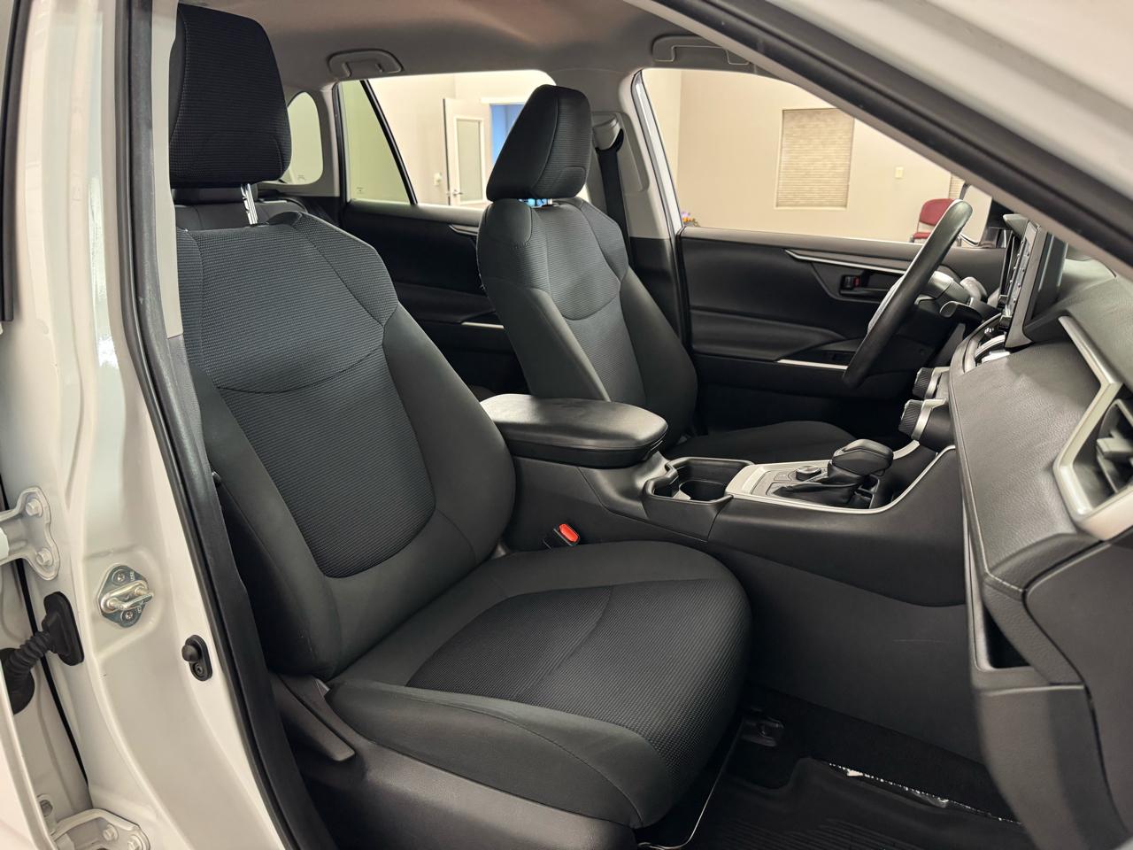 Toyota RAV4 Hybrid  2019