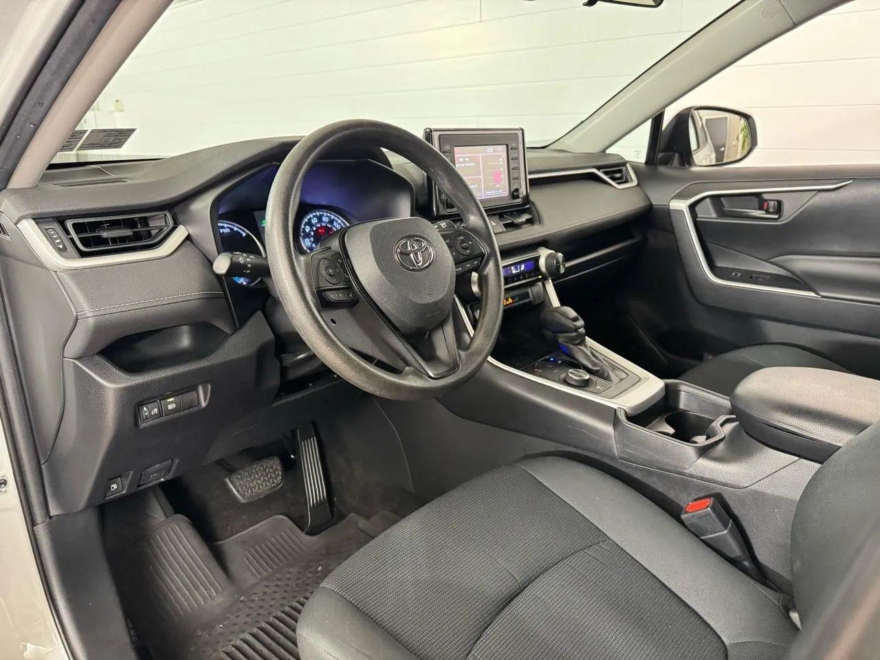 Toyota RAV4 Hybrid  2019