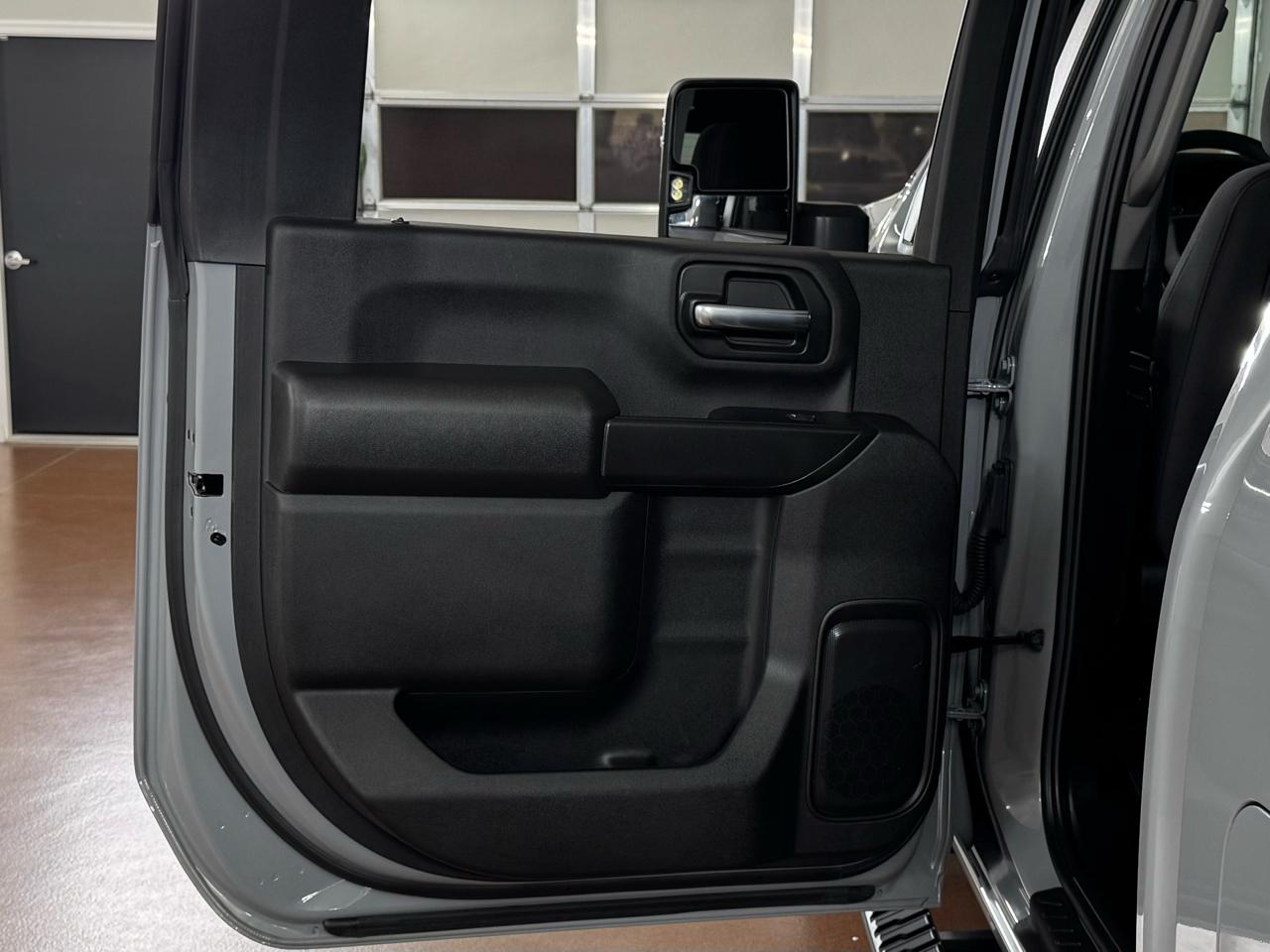 Chevrolet Silverado 2500HD  2025