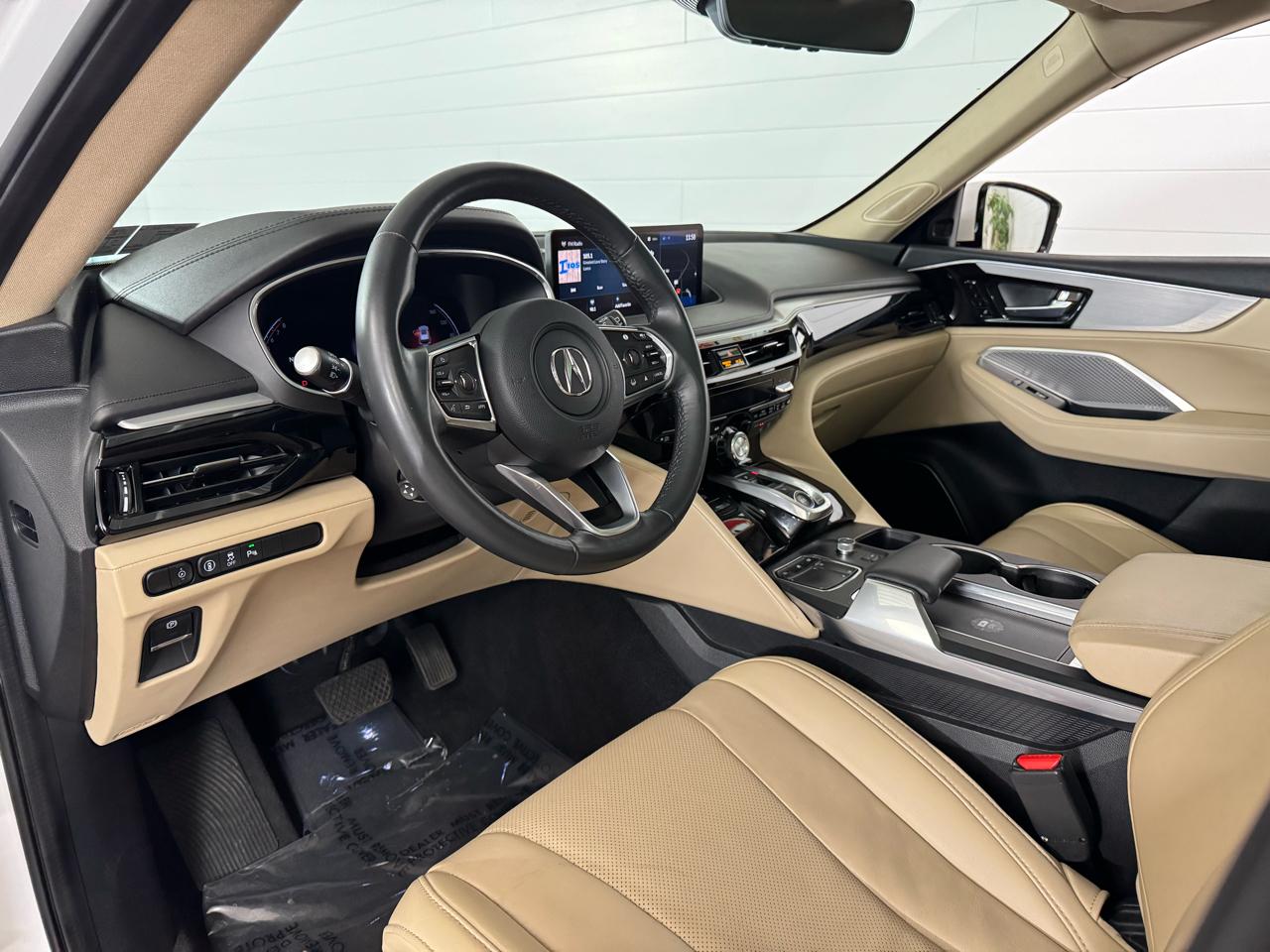 Acura MDX SH-AWD w/Technology Package 2023