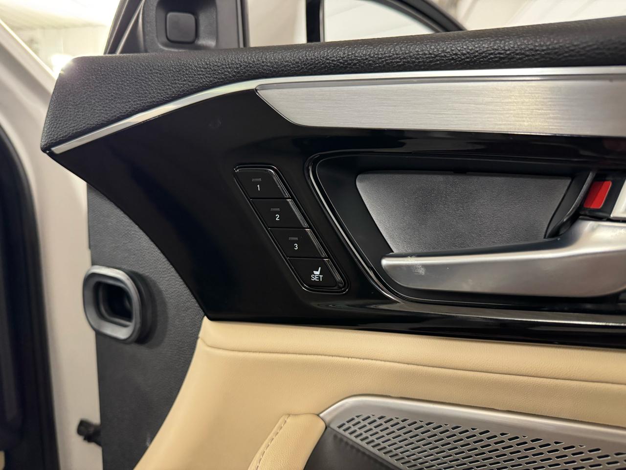 Acura MDX SH-AWD w/Technology Package 2023