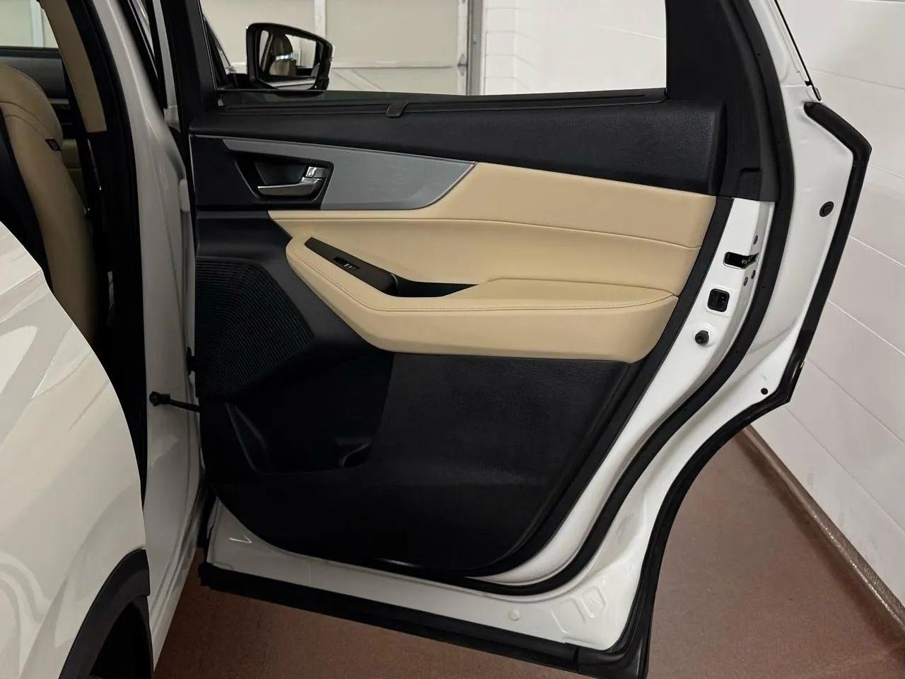 Acura MDX SH-AWD w/Technology Package 2023