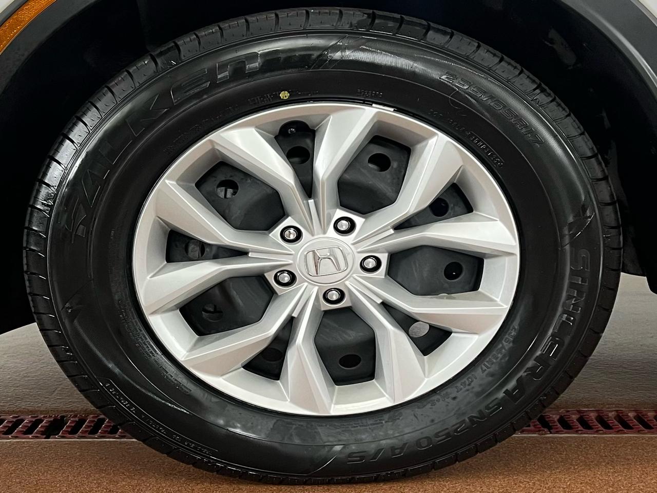 Honda CR-V LX AWD 2025