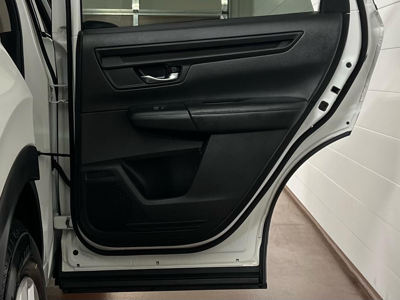 Honda CR-V LX AWD 2025