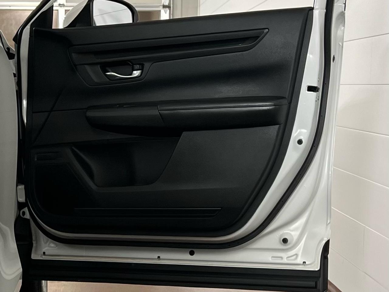 Honda CR-V LX AWD 2025