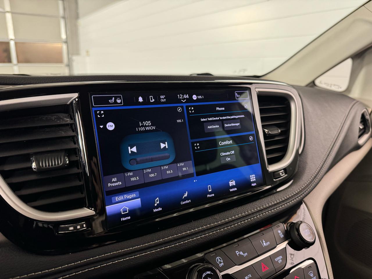 Chrysler Pacifica Touring-L 2022