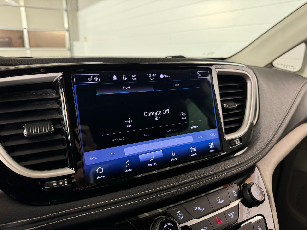 Chrysler Pacifica Touring-L 2022