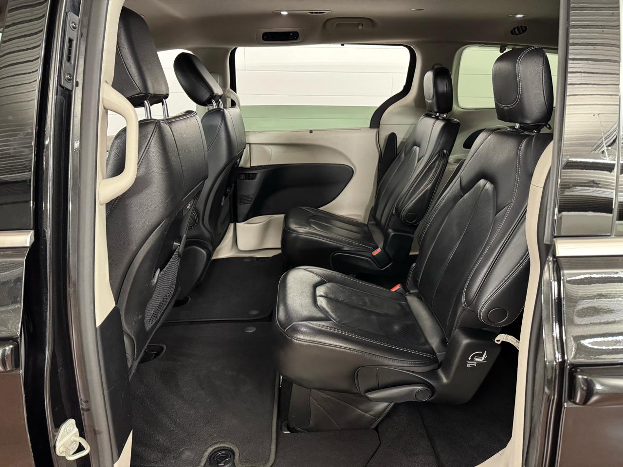 Chrysler Pacifica Touring-L 2022