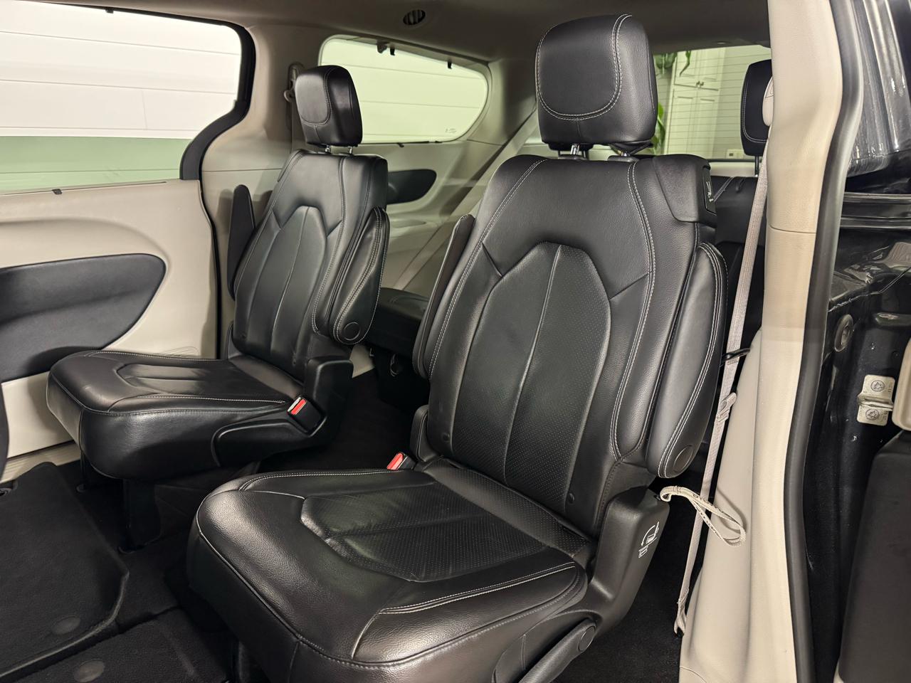 Chrysler Pacifica Touring-L 2022