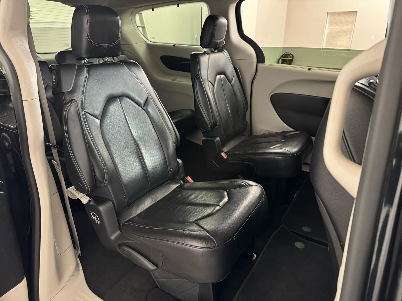 Chrysler Pacifica Touring-L 2022