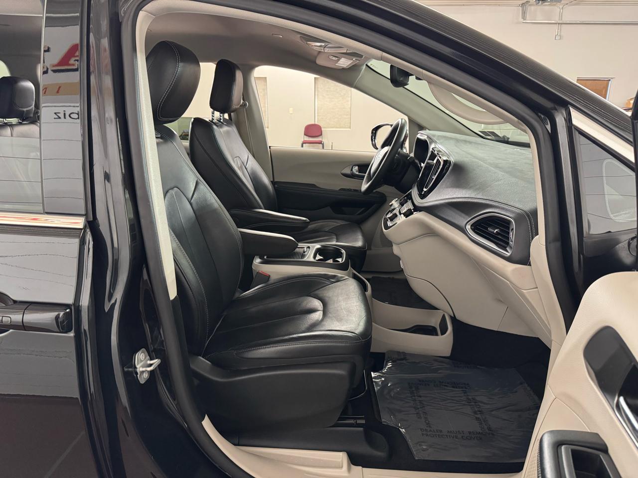 Chrysler Pacifica Touring-L 2022