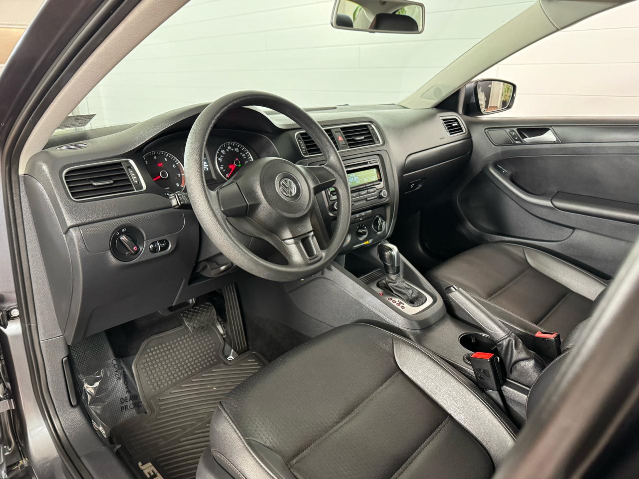 Volkswagen Jetta SE 2014