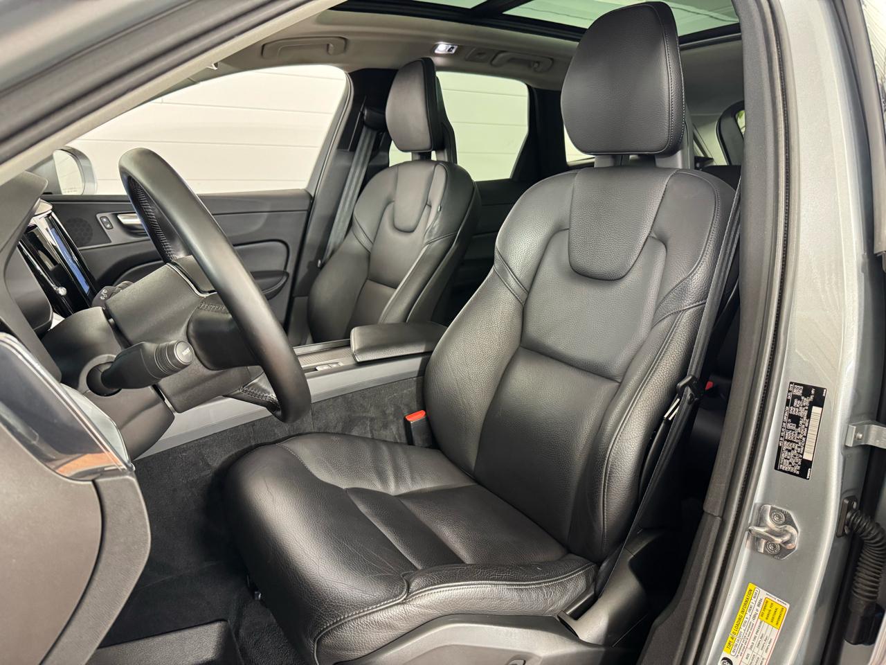 Volvo XC60 T5 Momentum AWD 2018