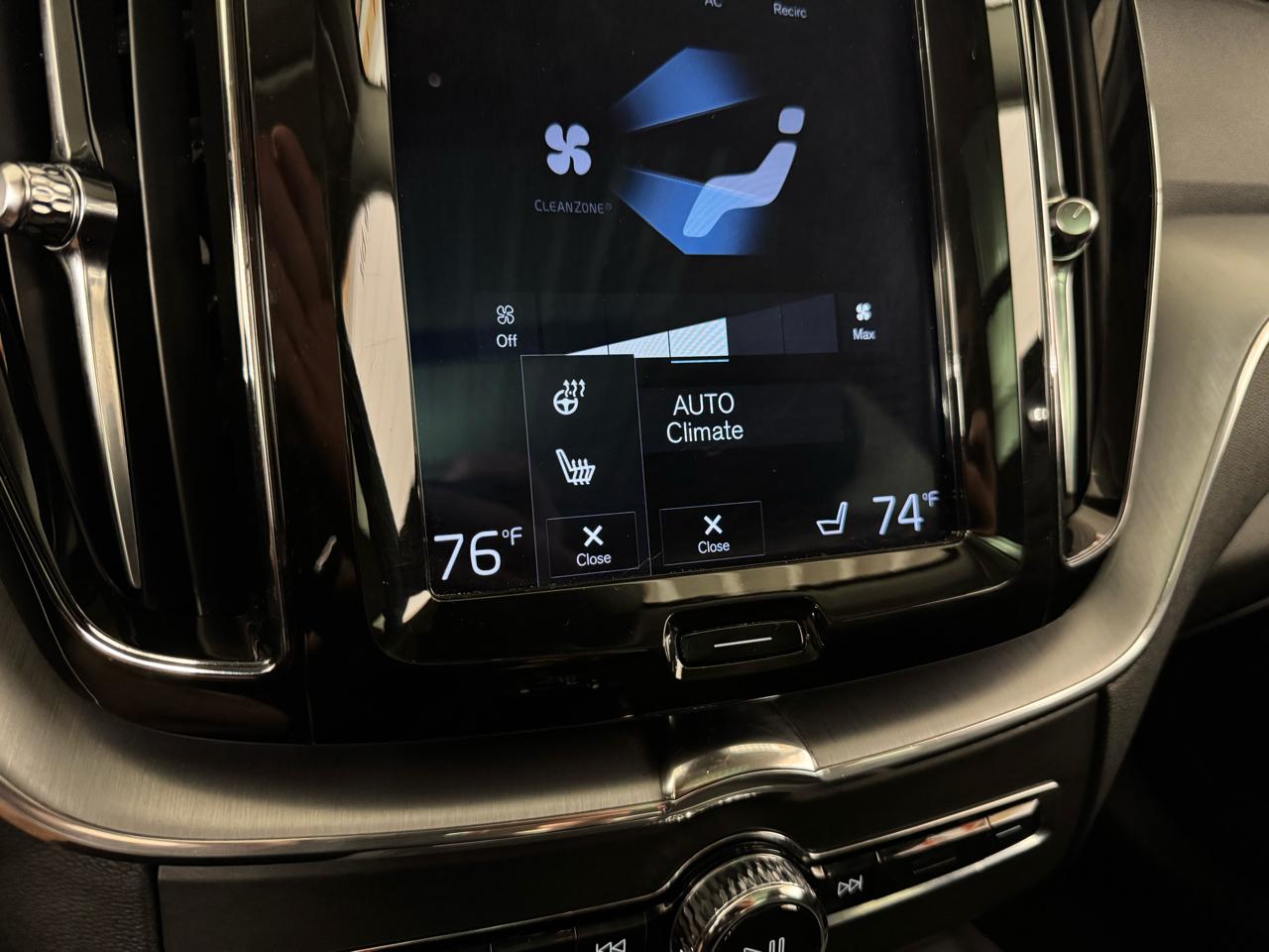 Volvo XC60 T5 Momentum AWD 2018