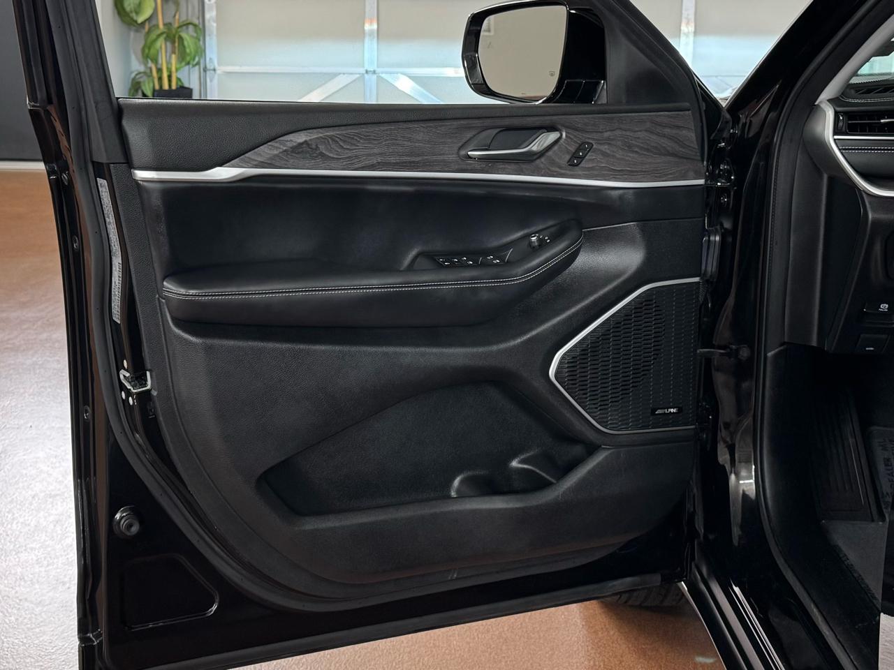 Jeep Grand Cherokee L Limited 4x4 2021