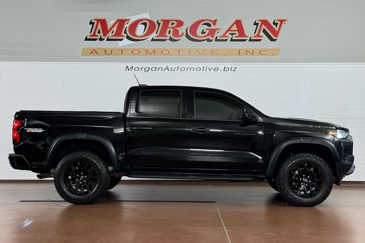 Chevrolet Colorado Trail Boss Crew Cab 4WD 2024