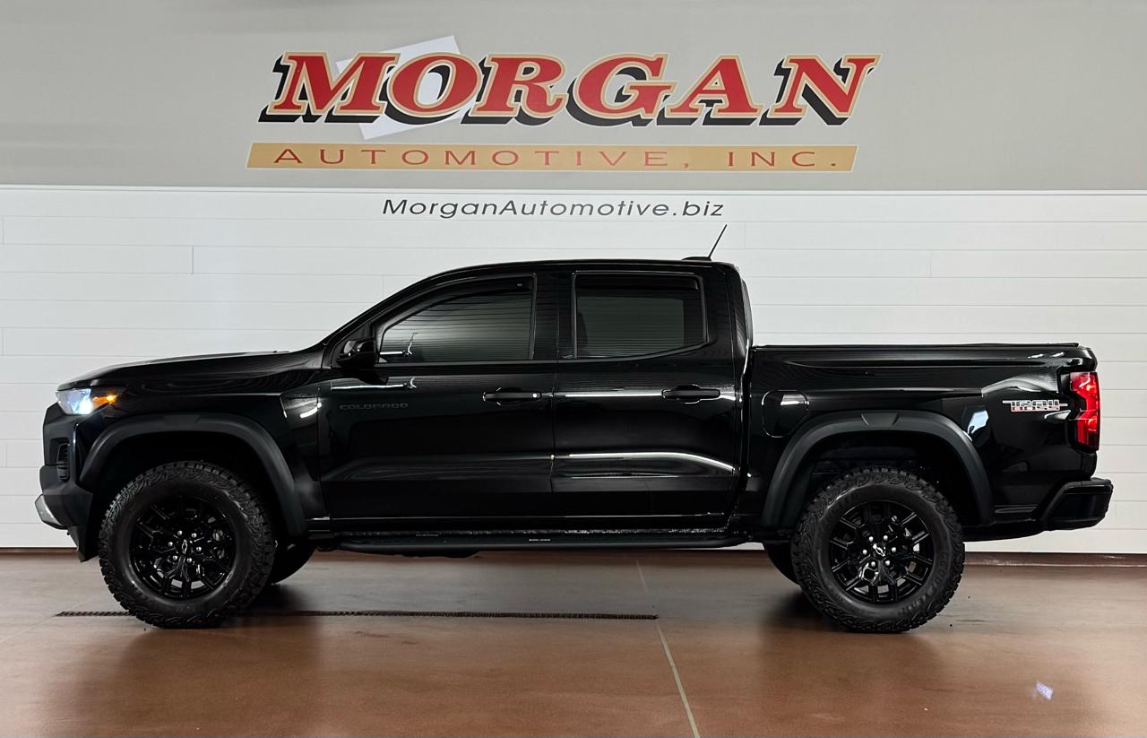 Chevrolet Colorado Trail Boss Crew Cab 4WD 2024