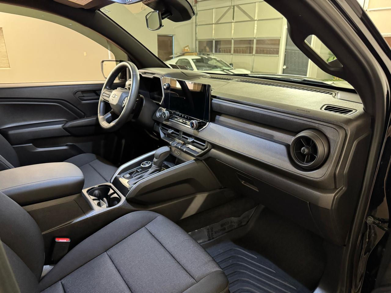 Chevrolet Colorado Trail Boss Crew Cab 4WD 2024