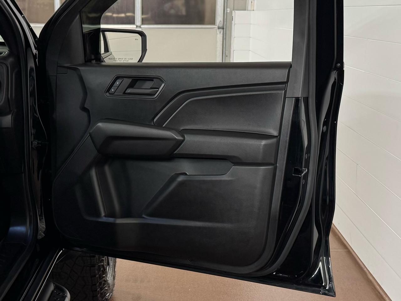 Chevrolet Colorado Trail Boss Crew Cab 4WD 2024