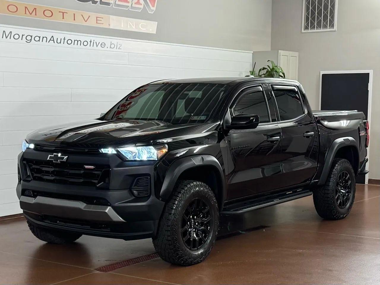 Chevrolet Colorado Trail Boss Crew Cab 4WD 2024
