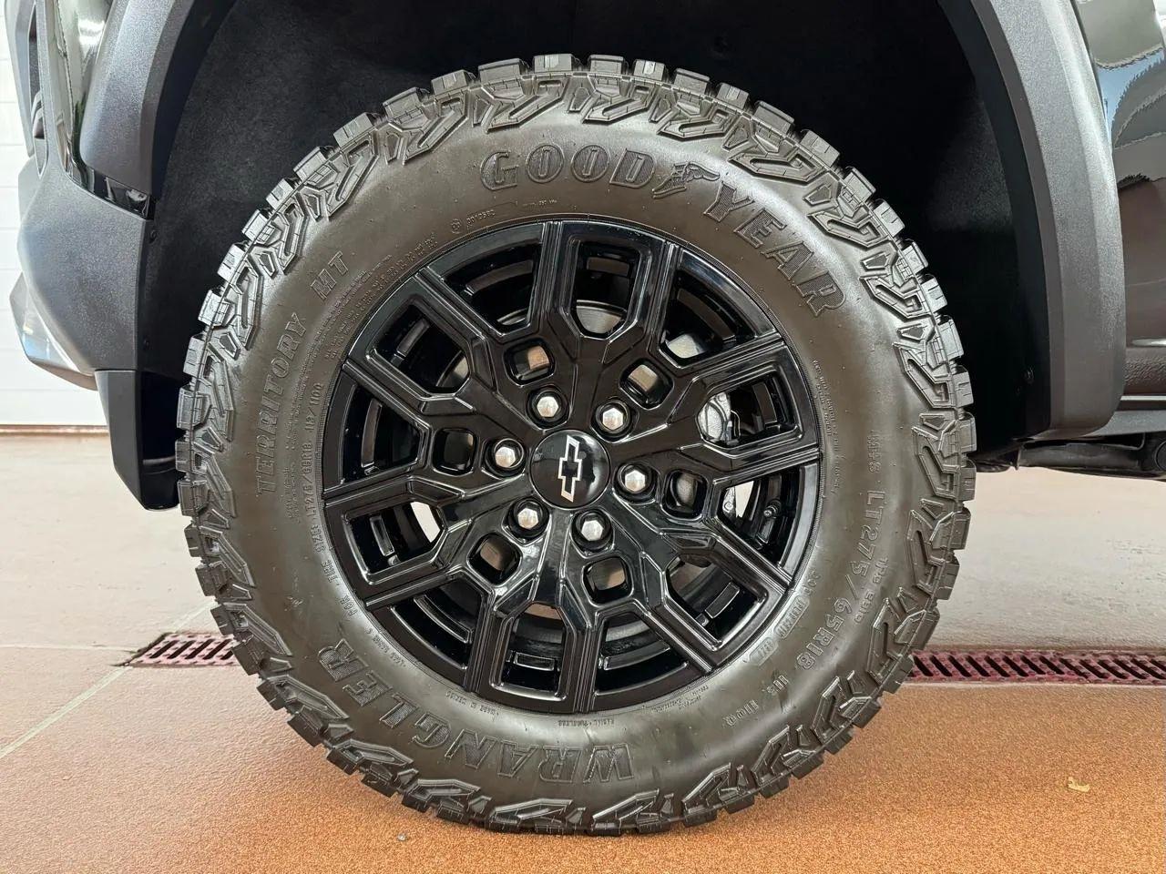 Chevrolet Colorado Trail Boss Crew Cab 4WD 2024