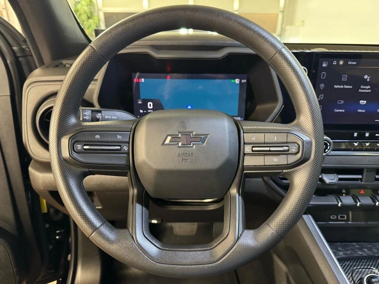 Chevrolet Colorado Trail Boss Crew Cab 4WD 2024